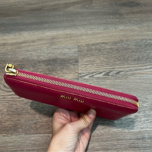 Miu Miu Madras long zip-around wallet in peonia pink goatskin leather barbiecore - Picture 8 of 13